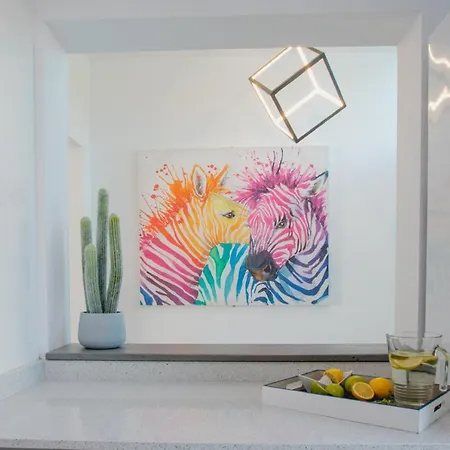 Frontline 25, Modern Coastal Design With Amazing Views Villa *