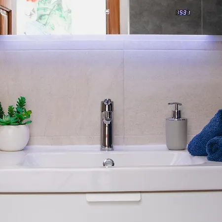 Frontline 25, Modern Coastal Design With Amazing Views * Puerto Calero